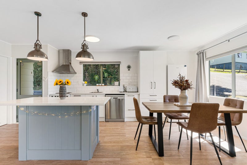 85C Fairclough Road, Beach Haven, Auckland - Carousel 2