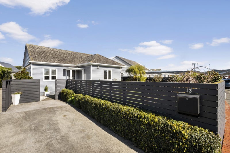 13 Wayside, Miramar, Wellington - Carousel 1