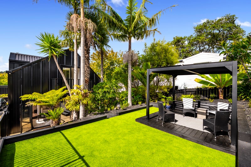 19A Himikera Avenue, Avondale, Auckland - Carousel 2