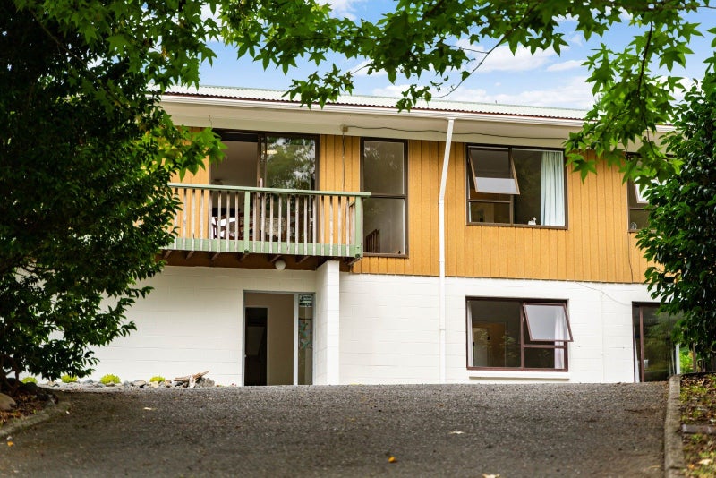 21 Valley View Road, Whangarei - Carousel 1