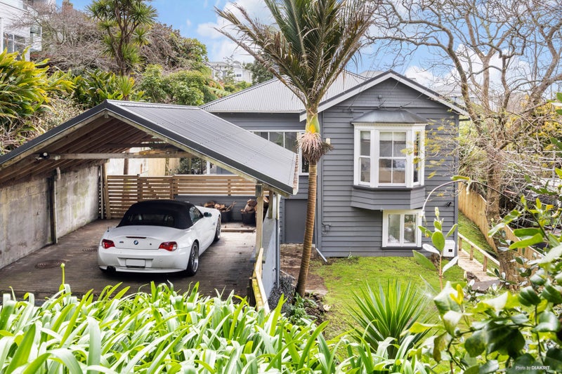 16 Takutai Street, Parnell, Auckland - Carousel 1
