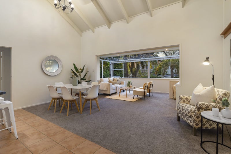 982 Beach Road, Torbay, Auckland - Carousel 2