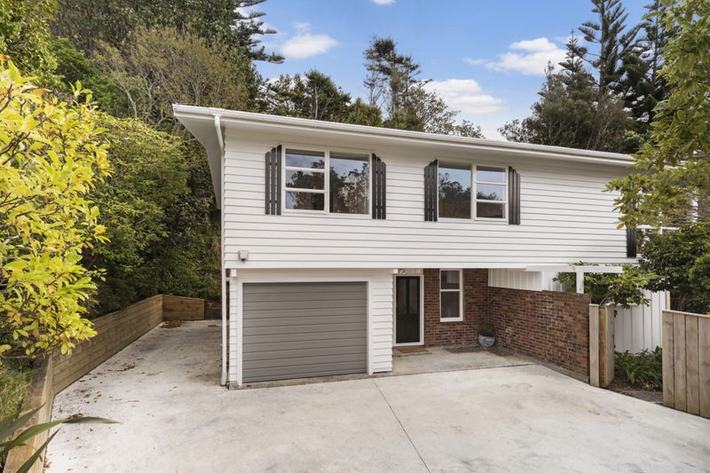 71 Churton Drive, Churton Park, Wellington - Carousel 1