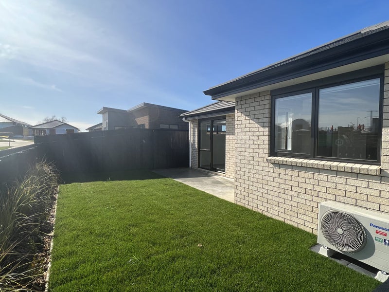 80 Pragma Rise, Huntington, Hamilton - Carousel 11