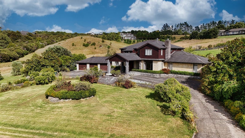 53 Rautahi Terrace, Albany - Carousel 2