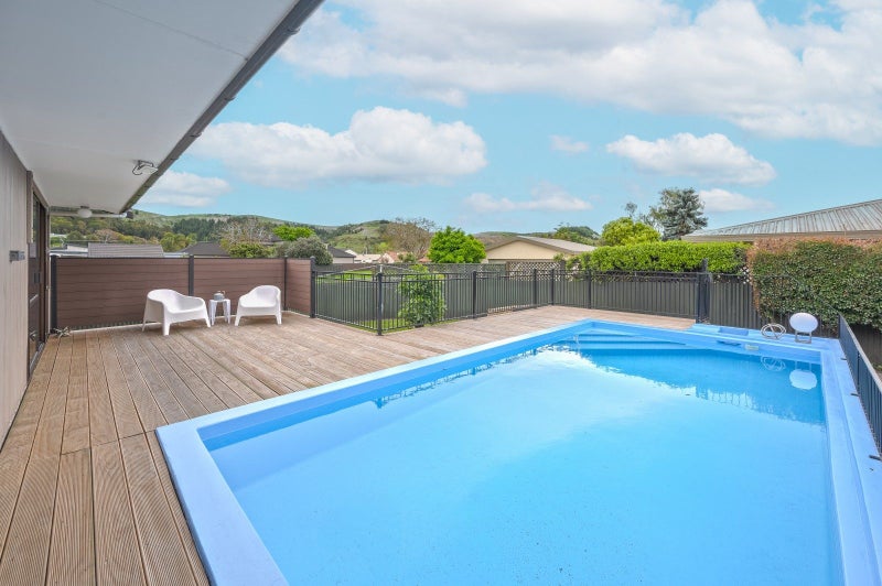 185 Avenue Road, Greenmeadows, Napier - Carousel 1