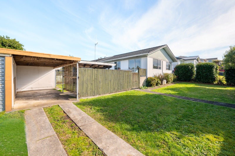 9A Maple Avenue, Dinsdale, Hamilton - Carousel 1