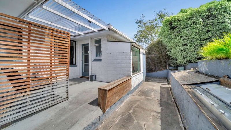 54 Waldron Crescent, Green Island, Dunedin - Carousel 2