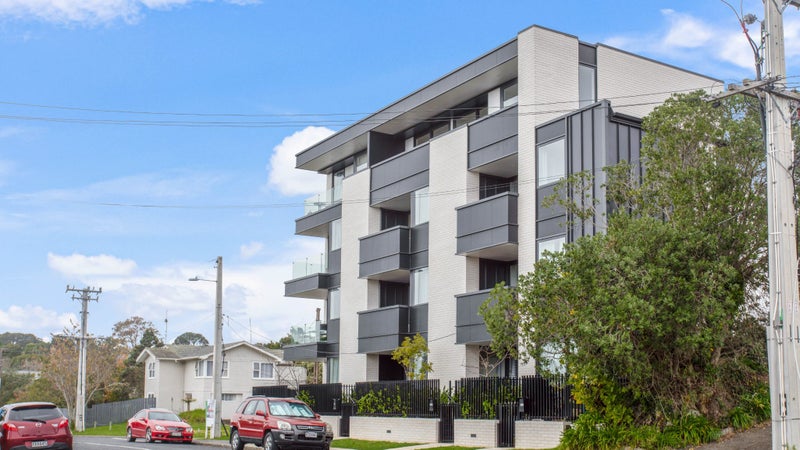 204/1 Willoughby Avenue, Howick, Auckland - Carousel 1