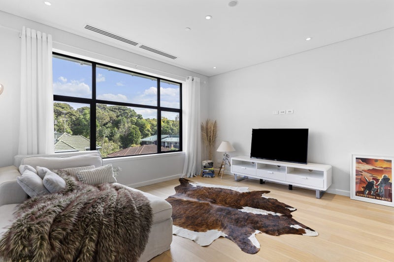 203/2 Tagalad Road, Mission Bay, Auckland - Carousel 2