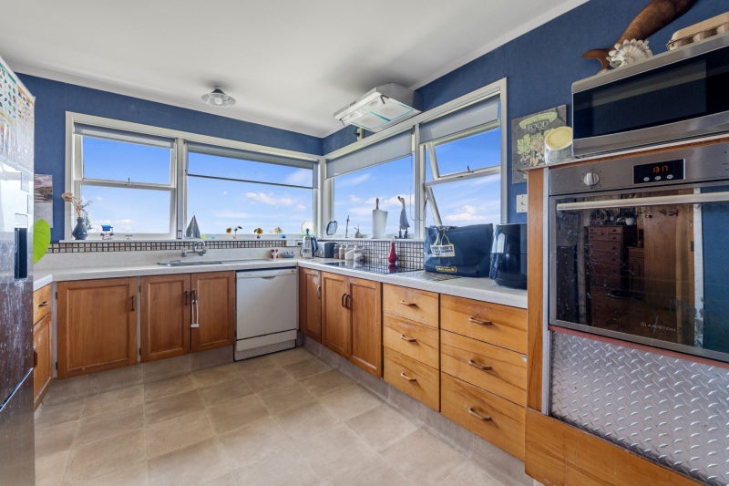 34 Milton Road, Otumoetai, Tauranga - Carousel 2