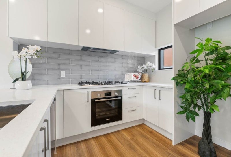 7/200 Sunnynook Road, Tōtara Vale, Auckland - Carousel 1