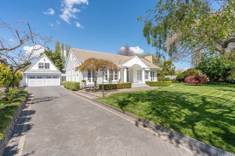 10 Woodstock Road, Fairfield, Hamilton - Carousel 1