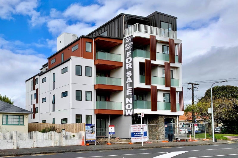 203/2A Truro Road, Sandringham, Auckland - Carousel 1