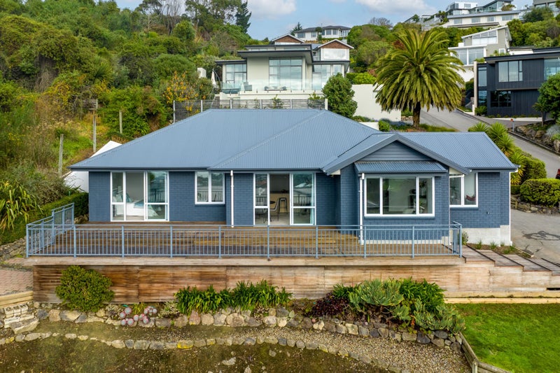 5 Challenger Lane, Redcliffs, Christchurch - Carousel 1