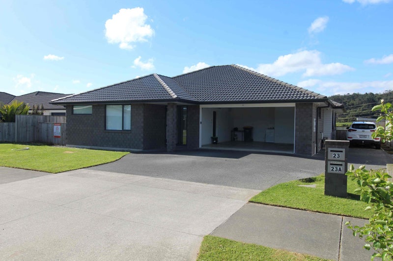 23 Raymond Grace Avenue, Huapai, Kumeu - Carousel 1