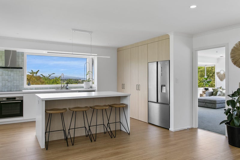 2/6 Armstrong Grove, Hilltop, Taupo - Carousel 2