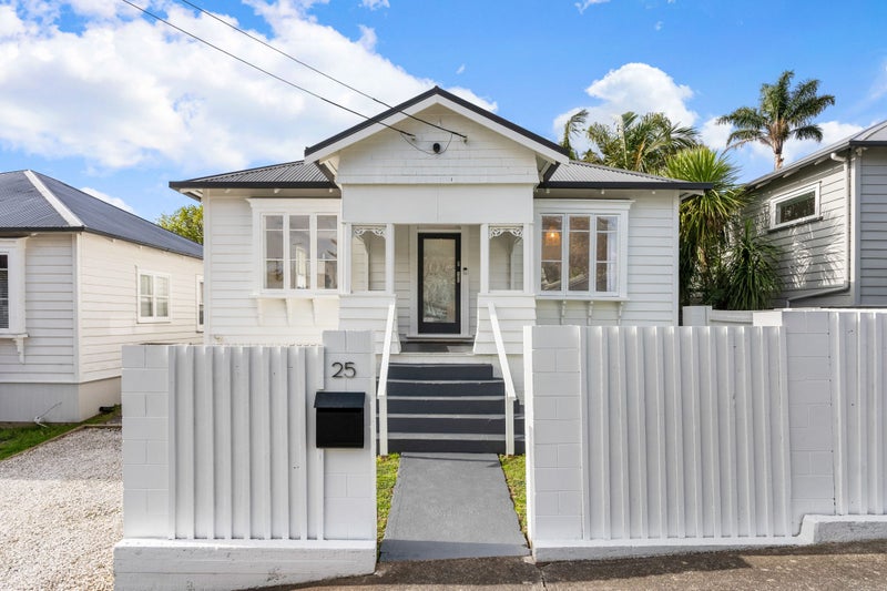 25 Stanmore Road, Grey Lynn, Auckland - Carousel 1