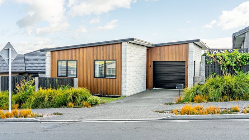 6 Settler Avenue, Omokoroa, Omokoroa - Carousel 1