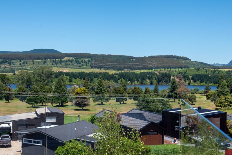 20 Rimu Street, Taupo - Carousel 2