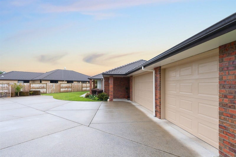 8 Savannah Place, Rototuna North, Hamilton - Carousel 2