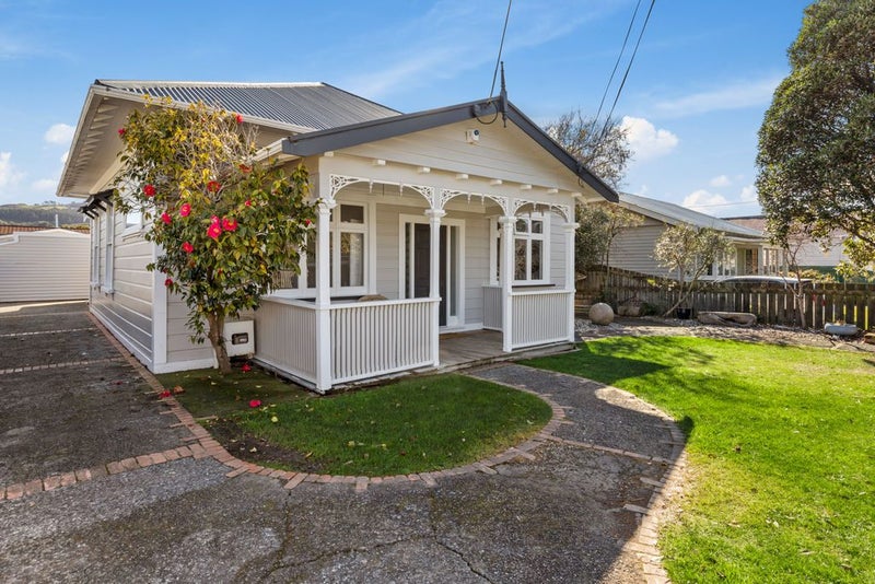 31 Bay Street, Petone, Lower Hutt - Carousel 2