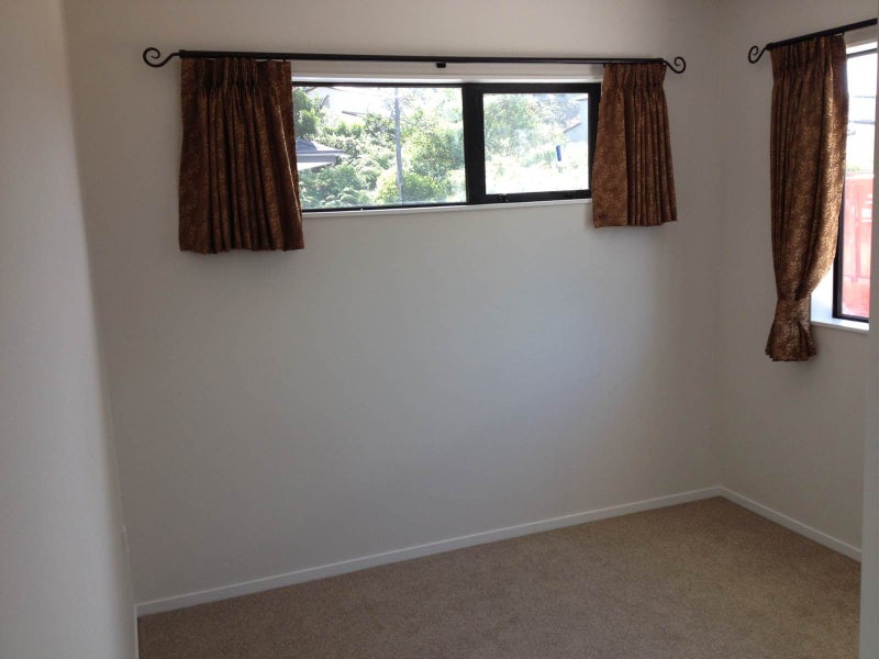 5 Stephen Lysnar Place, Hillsborough, Auckland - Carousel 9