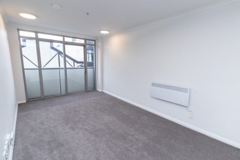 205/15 Holland Street, Te Aro, Wellington - Carousel 1