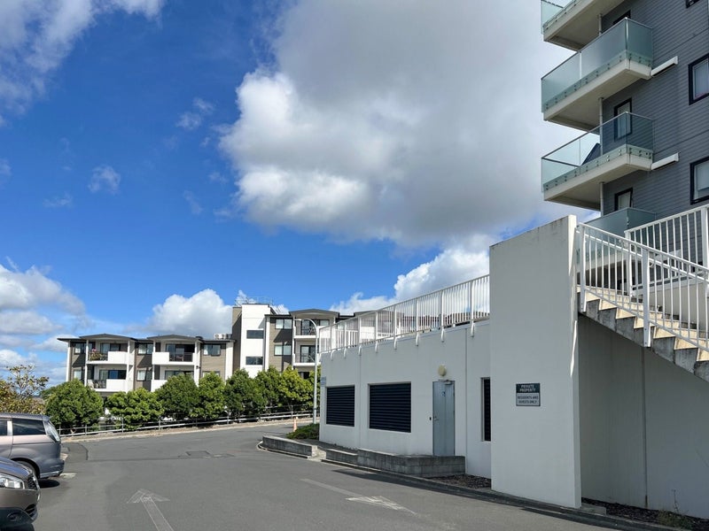 411/46 Rosedale Road, Rosedale, Auckland - Carousel 13