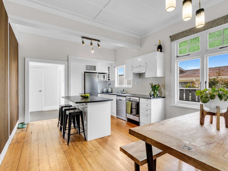 800 Victoria Street, Parkvale, Hastings - Carousel 2
