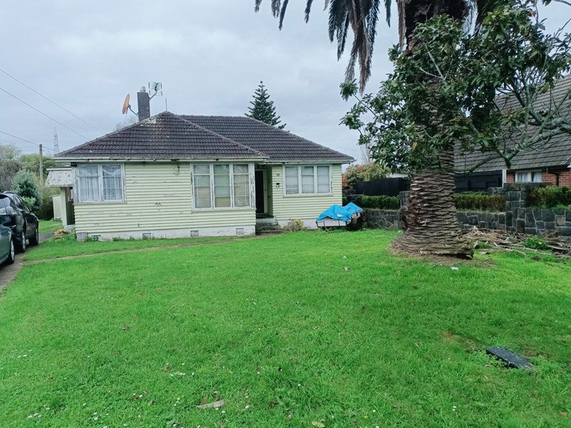 57 Walters Road, Mount Wellington, Auckland - Carousel 1