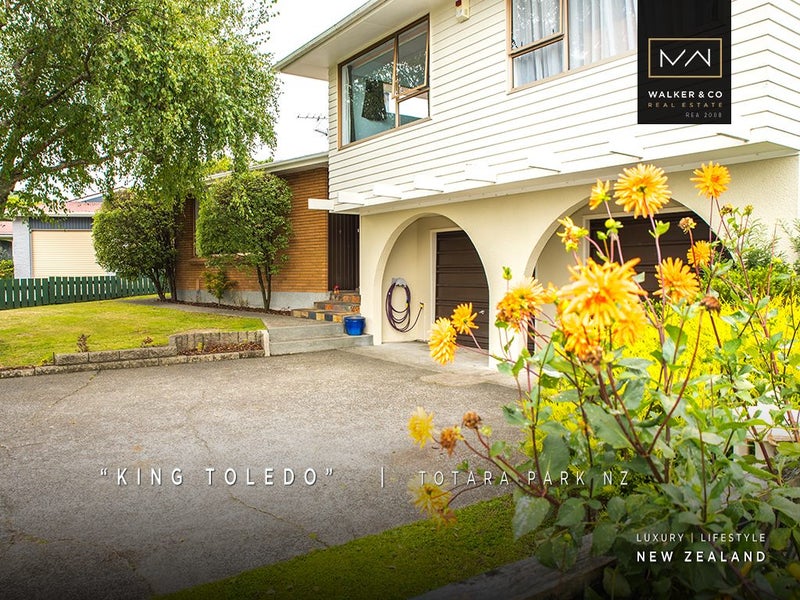 6 Toledo Grove, Totara Park, Upper Hutt - Carousel 1