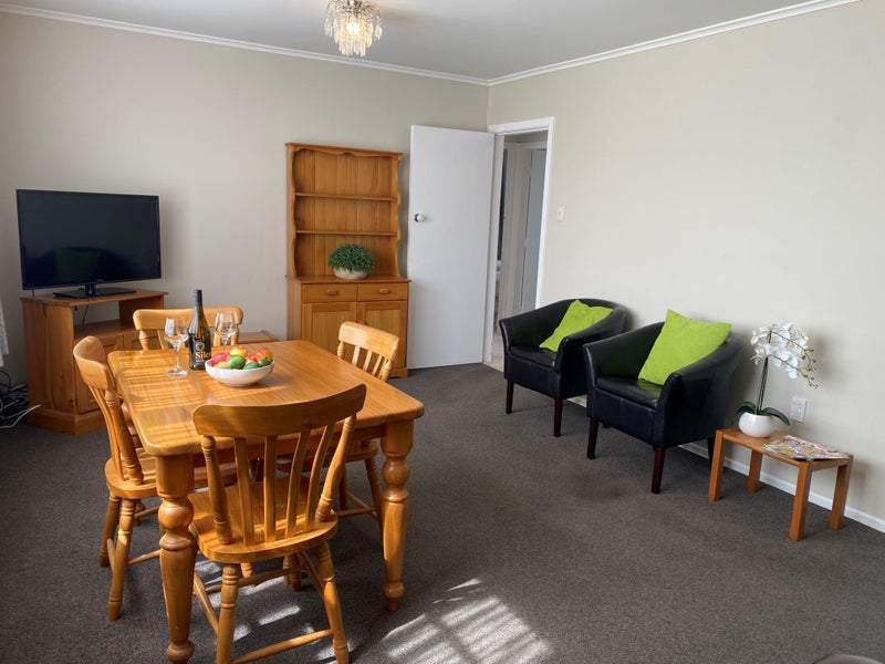 1/95 Whites Line East, Waiwhetu, Lower Hutt - Carousel 1