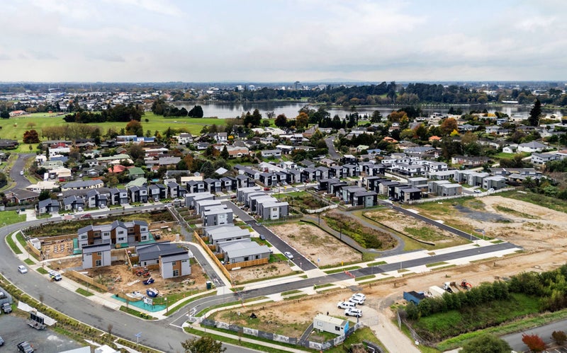 20 Gecko Lane, Hamilton Lake, Hamilton - Carousel 9