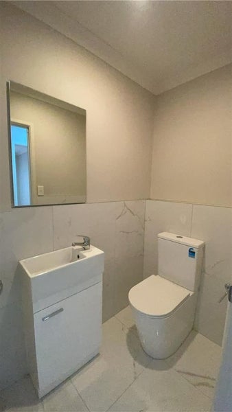 18 Corrofin Drive, East Tamaki, Auckland - Carousel 24