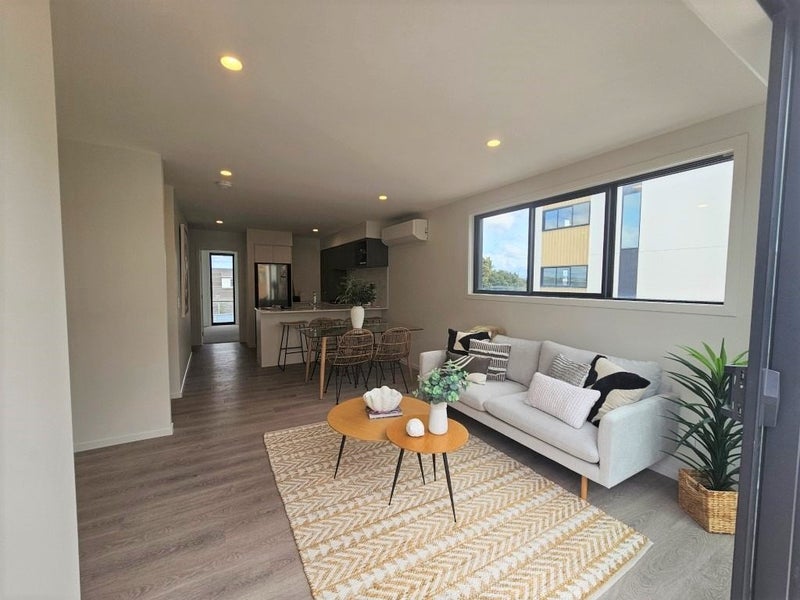 5E Maranui Street, Mount Maunganui, Mount Maunganui - Carousel 2