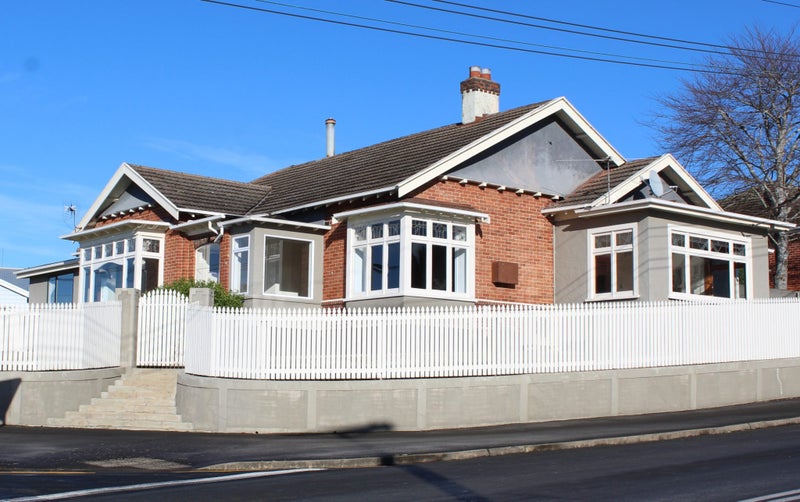 53 Hawthorn Avenue, Mornington, Dunedin - Carousel 1
