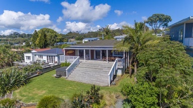 21 Grey Street East, Mangonui - Carousel 1