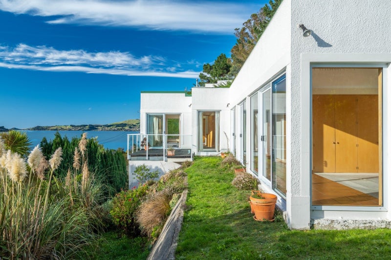 10 Ivanhoe Road, The Cove, Dunedin - Carousel 2