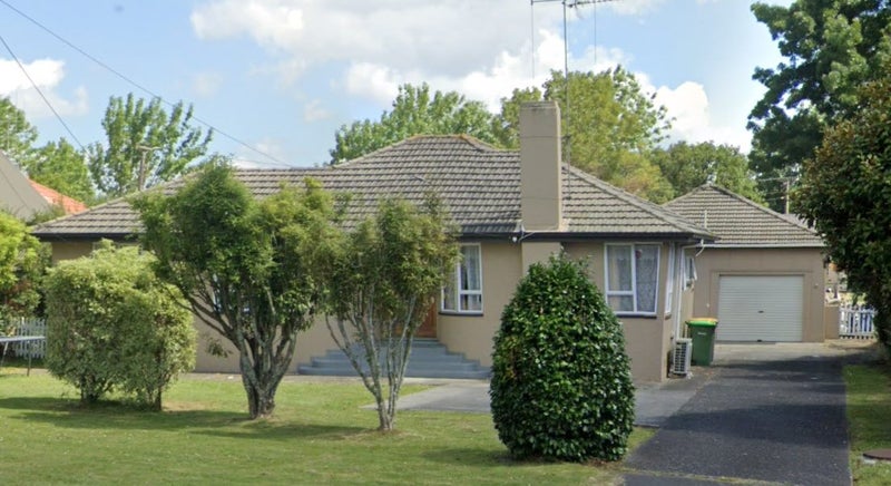 185 Clyde Street, Hamilton East, Hamilton - Carousel 1