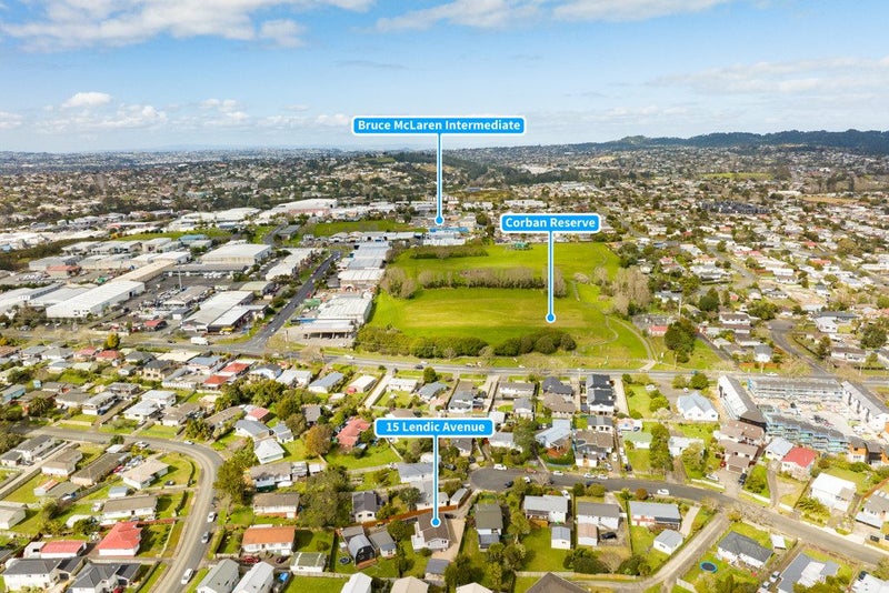 1/15 Lendic Avenue, Henderson, Auckland - Carousel 20