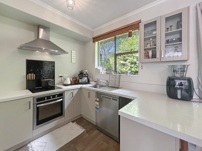 76 Inglewood Road, Hawthorndale, Invercargill - Carousel 2