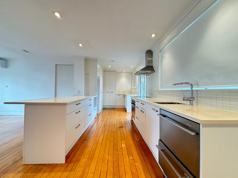 177 West Tamaki Road, Glen Innes, Auckland - Carousel 1