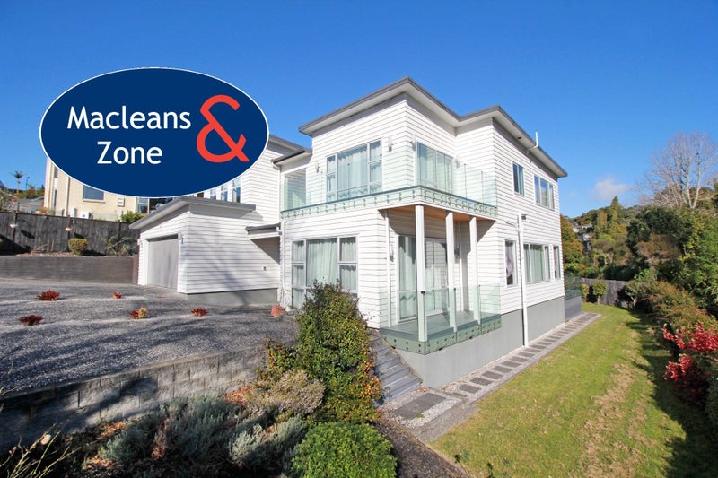 84 Cheriton Road, Mellons Bay, Auckland - Carousel 1
