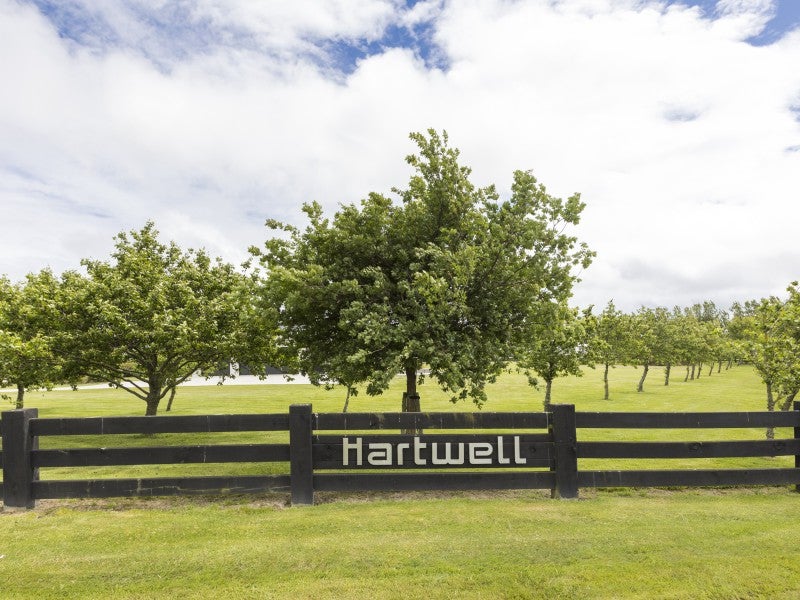 63 Hartwell Drive, Kelvin Grove, Palmerston North - Carousel 2
