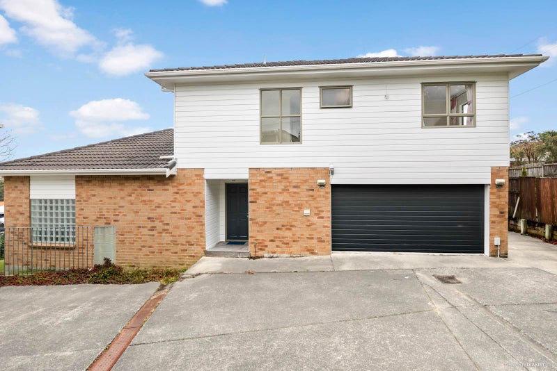 1/4 Sunnynook Road, Sunnynook, Auckland - Carousel 1