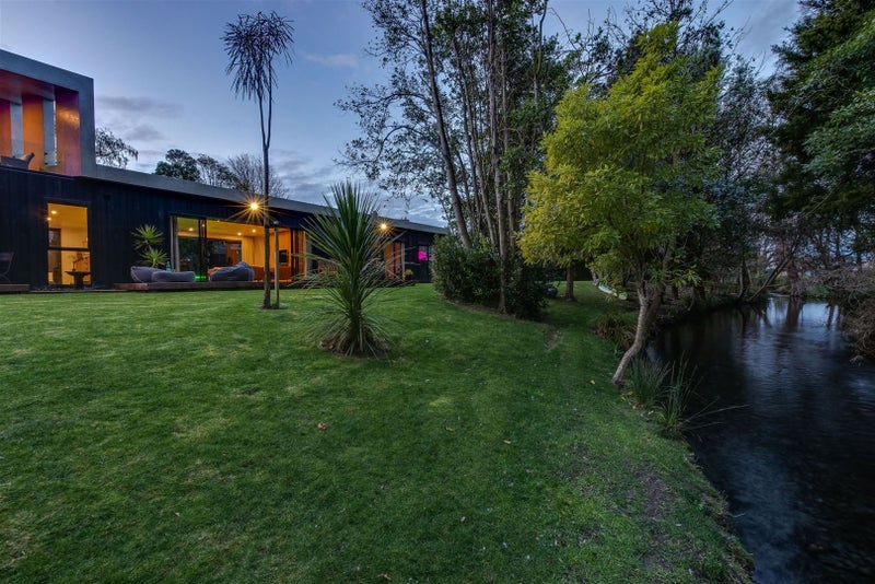 11 Girvan Street, Fendalton, Christchurch - Carousel 1