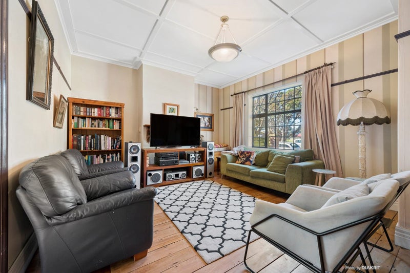 36 Monorgan Road, Strathmore Park, Wellington - Carousel 2