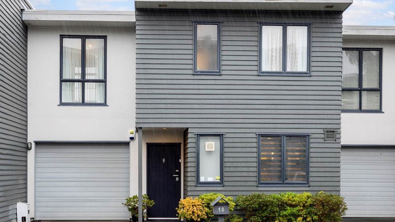 10 Saintly Lane, Avondale, Auckland - Carousel 1