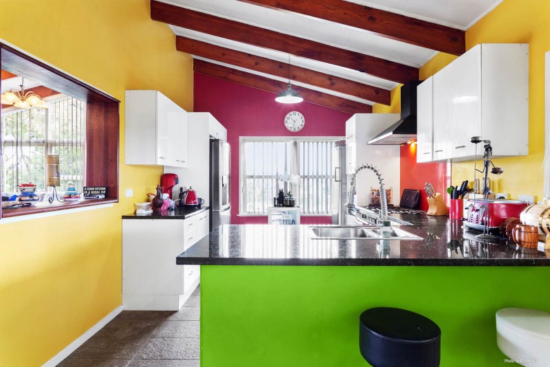 1/1 Easton Park Pde, Glenfield, North Shore City - Carousel 2